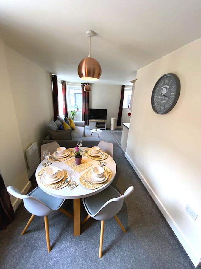 Stylish Two Bed City Apartment With Secure Parking Southampton Eksteriør bilde