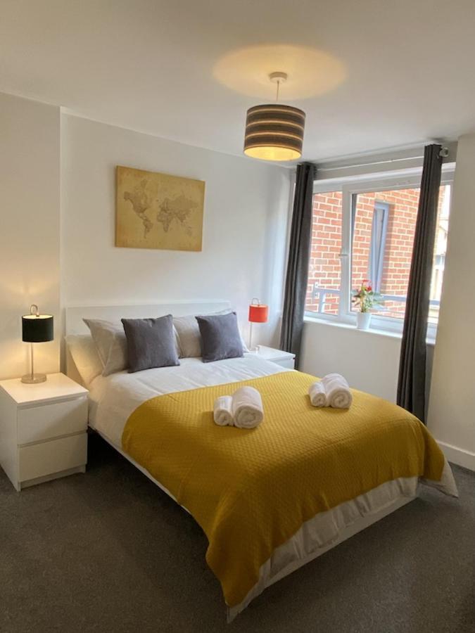 Stylish Two Bed City Apartment With Secure Parking Southampton Eksteriør bilde
