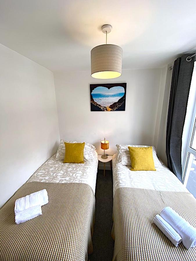 Stylish Two Bed City Apartment With Secure Parking Southampton Eksteriør bilde